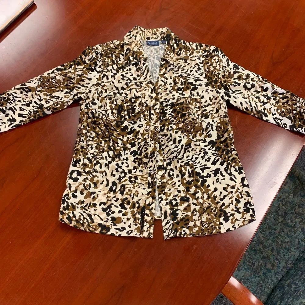 Gloria Vanderbilt Casuals Leopard Tie Sleeve Shirt sz SP